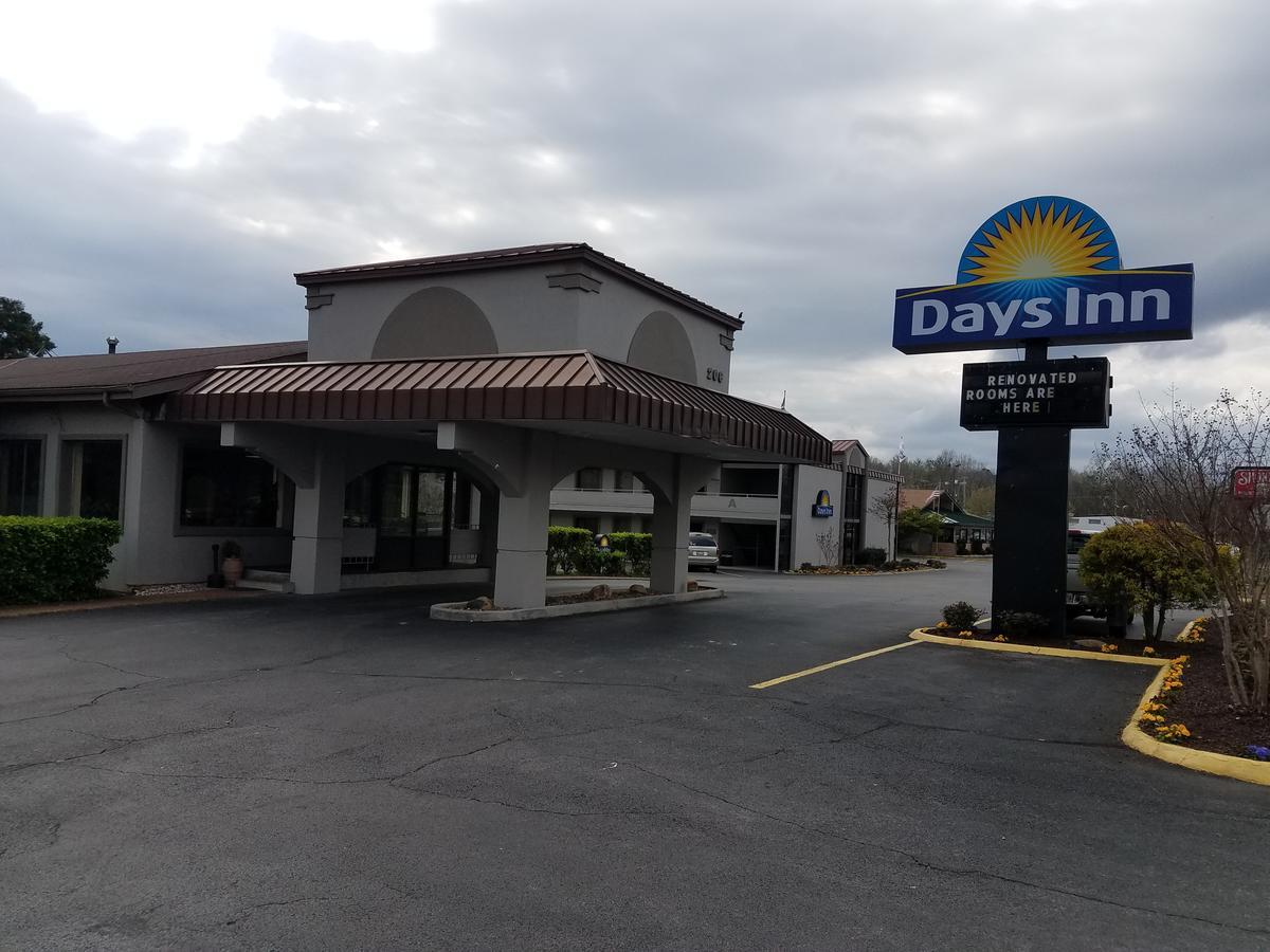 Days Inn By Wyndham Oak Ridge Knoxville מראה חיצוני תמונה